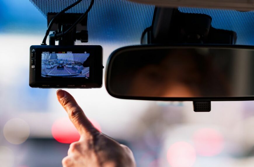 Une dashcam peut-elle VRAIMENT faire baisser le prix de votre assurance auto ?